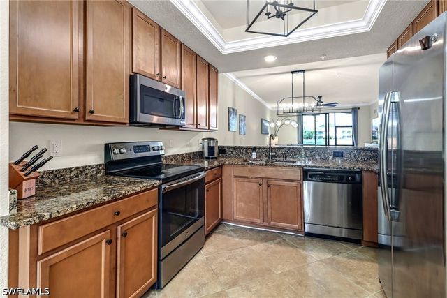 9521 Avellino WAY 2415, Naples, FL 34113