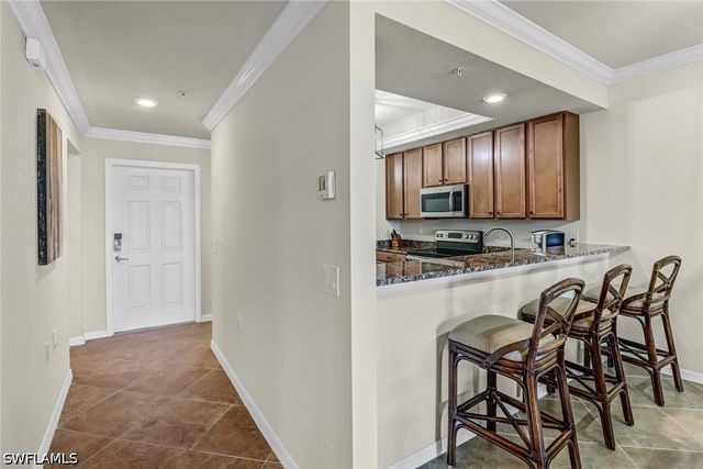 9521 Avellino WAY 2415, Naples, FL 34113