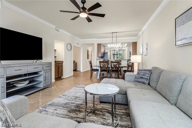 9521 Avellino WAY 2415, Naples, FL 34113