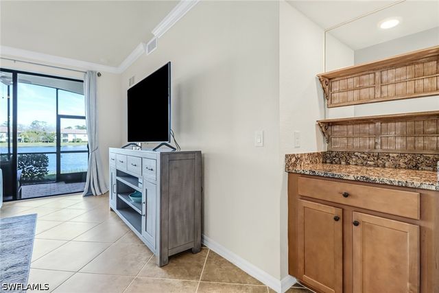 9521 Avellino WAY 2415, Naples, FL 34113