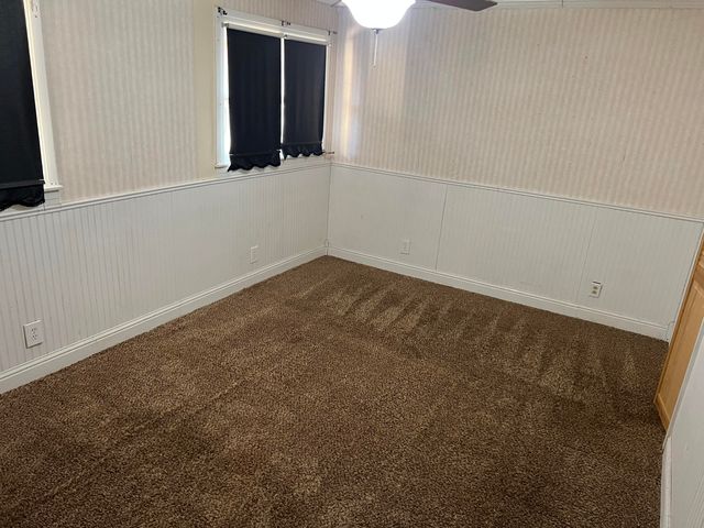 203 NE Alpine, Plainview, TX 79072