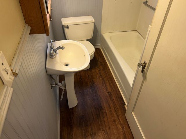 203 NE Alpine, Plainview, TX 79072