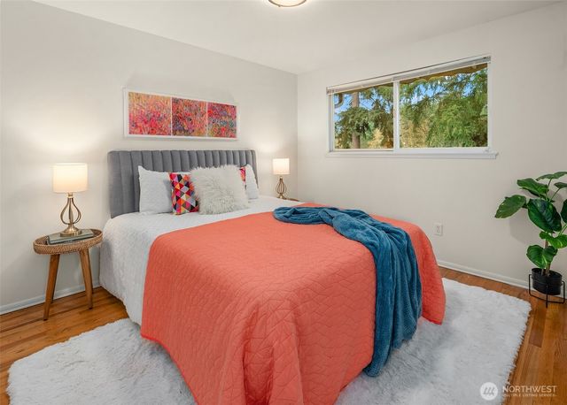 30811 7th Avenue SW, Federal Way, WA 98023