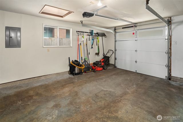 30811 7th Avenue SW, Federal Way, WA 98023