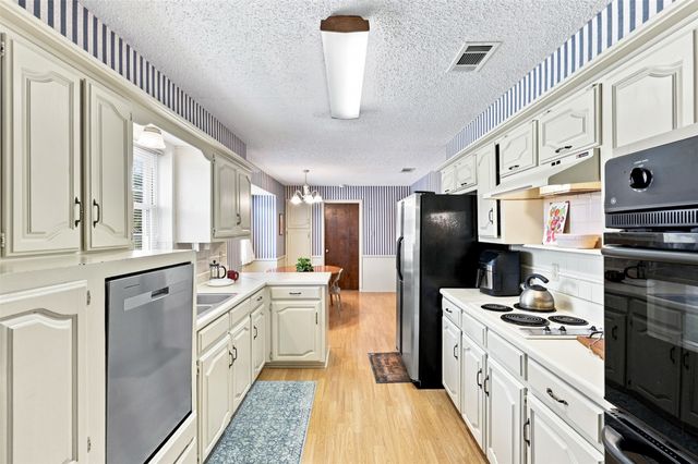 1718 Merrimac Trail, Garland, TX 75043