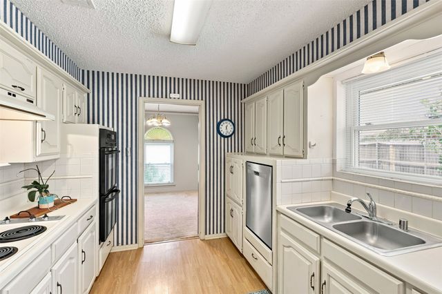 1718 Merrimac Trail, Garland, TX 75043
