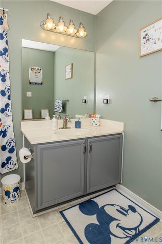 12112 Merit Grove Ct, Midlothian, VA 23112