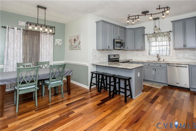 12112 Merit Grove Ct, Midlothian, VA 23112