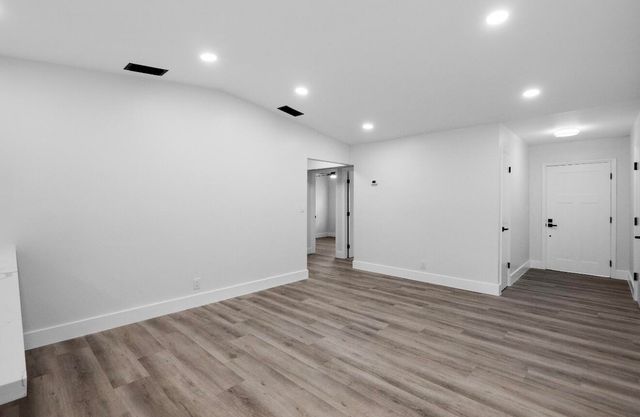 5586 N LAKEWOOD Circle A, Margate, FL 33063