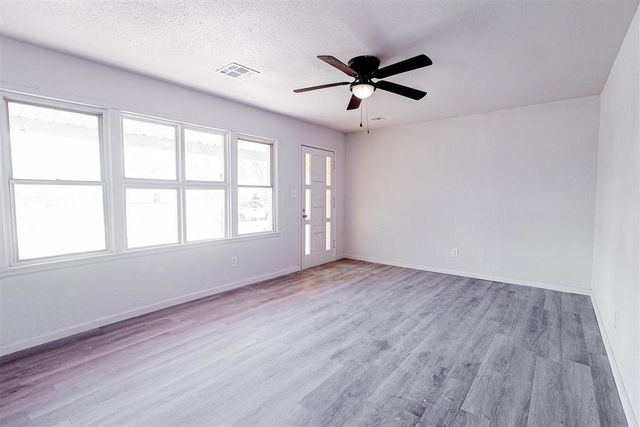 3805 SE 26th Street, Del City, OK 73115