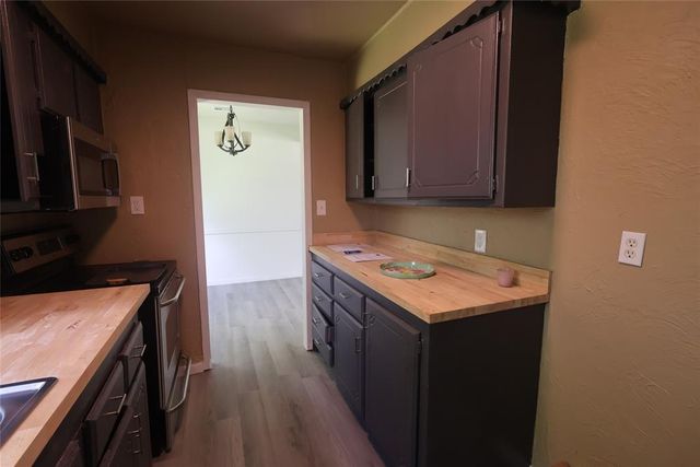 3805 SE 26th Street, Del City, OK 73115