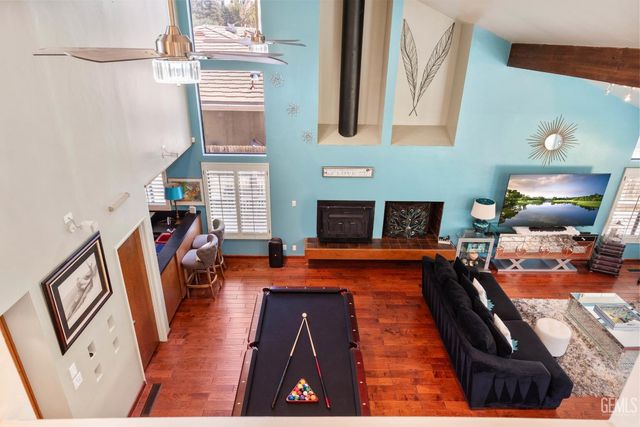 7805 Buena Tierra Court, Bakersfield, CA 93309