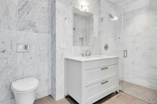 107-06 Queens Boulevard 9G, Forest Hills, NY 11375