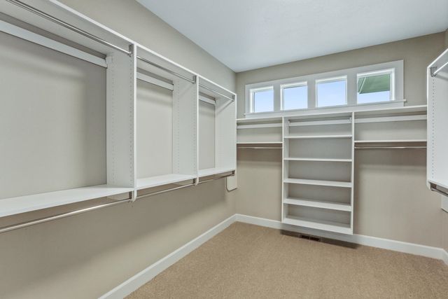 16933 E 15th Ln, Spokane Valley, WA 99037