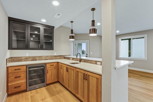 16933 E 15th Ln, Spokane Valley, WA 99037