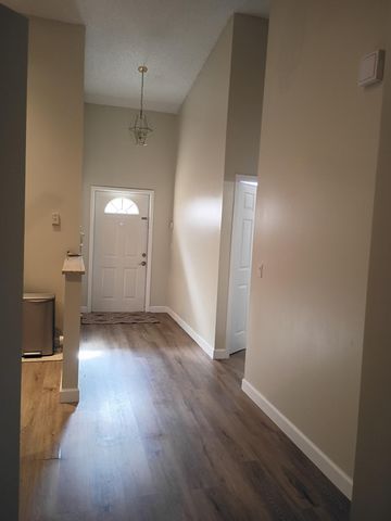 9914 Malvern Drive 9914, Tamarac, FL 33321