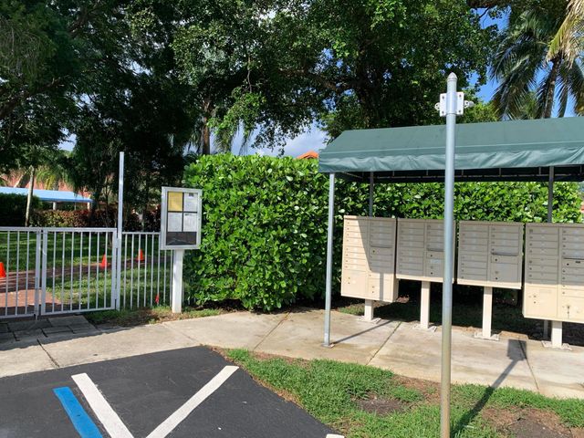 9914 Malvern Drive 9914, Tamarac, FL 33321