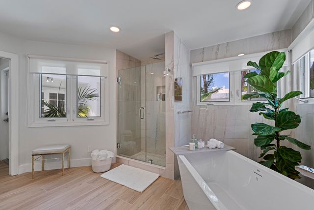 10252 Shireoaks Lane, Boca Raton, FL 33498