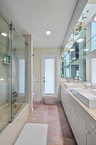 10252 Shireoaks Lane, Boca Raton, FL 33498