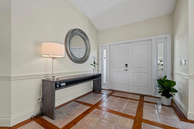 10252 Shireoaks Lane, Boca Raton, FL 33498