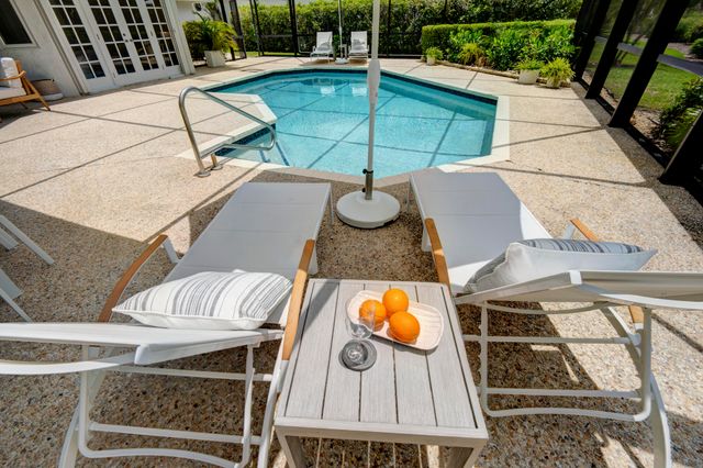 10252 Shireoaks Lane, Boca Raton, FL 33498