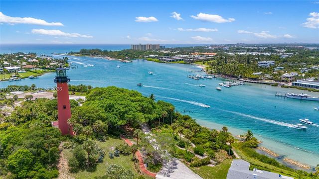 300 Ocean Trail Way 201, Jupiter, FL 33477