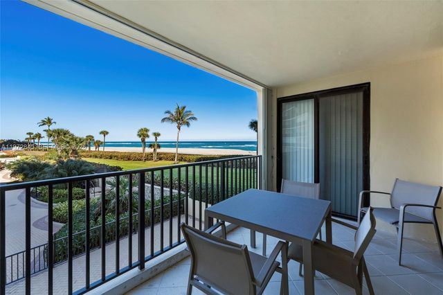 300 Ocean Trail Way 201, Jupiter, FL 33477