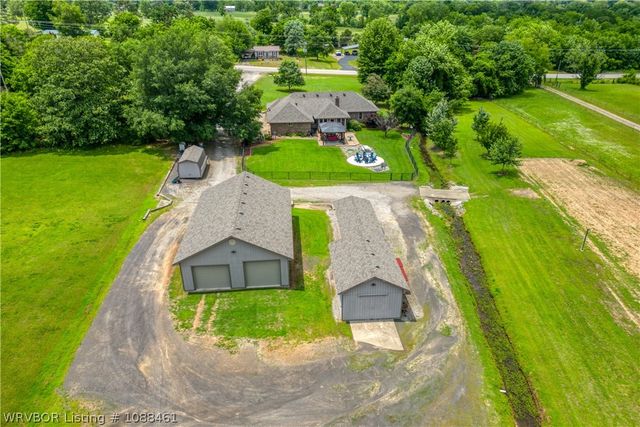 62 N Kibler Highway, Alma, AR 72921