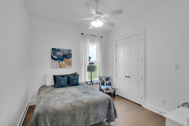 140 Friesian Lane, Waxahachie, TX 75167