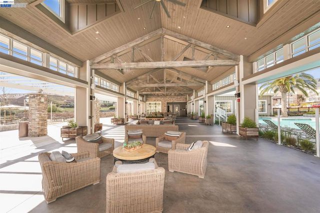 4026 4026 Chalk Hill Way, Dublin, CA 94568