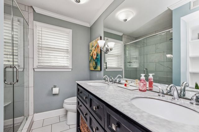 2559 Lakeland Dr, Nashville, TN 37214