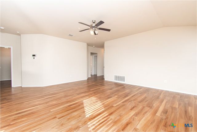 2319 Pintail Loop, Copperas Cove, TX 76522
