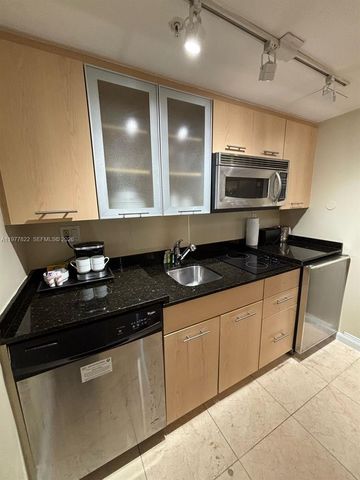 2670 E Sunrise Boulevard 302, Fort Lauderdale, FL 33304