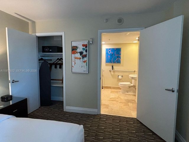 2670 E Sunrise Boulevard 302, Fort Lauderdale, FL 33304