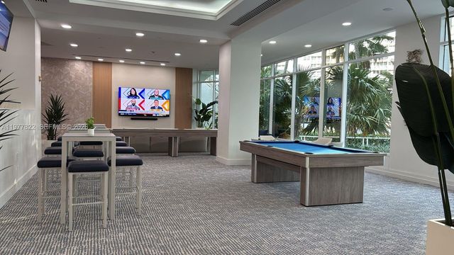 2670 E Sunrise Boulevard 302, Fort Lauderdale, FL 33304