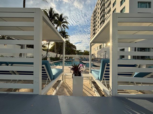 2670 E Sunrise Boulevard 302, Fort Lauderdale, FL 33304