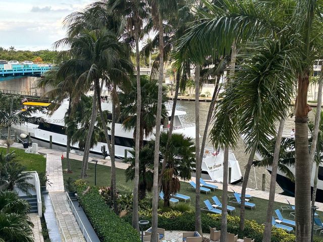 2670 E Sunrise Boulevard 302, Fort Lauderdale, FL 33304