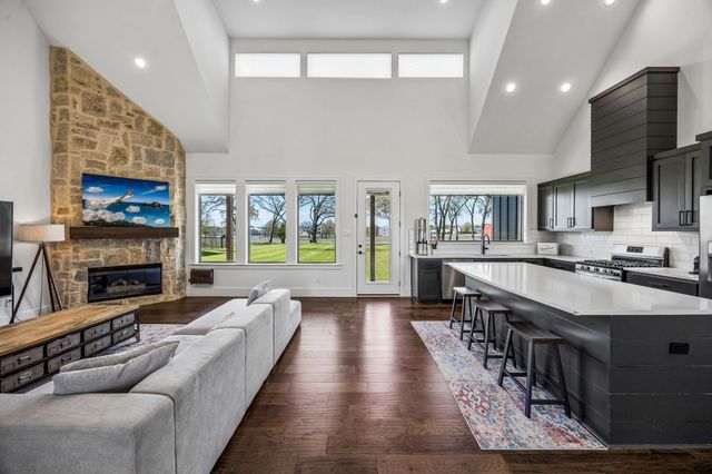 366 Private Road 7005, Edgewood, TX 75117