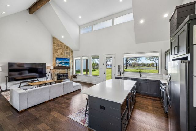 366 Private Road 7005, Edgewood, TX 75117