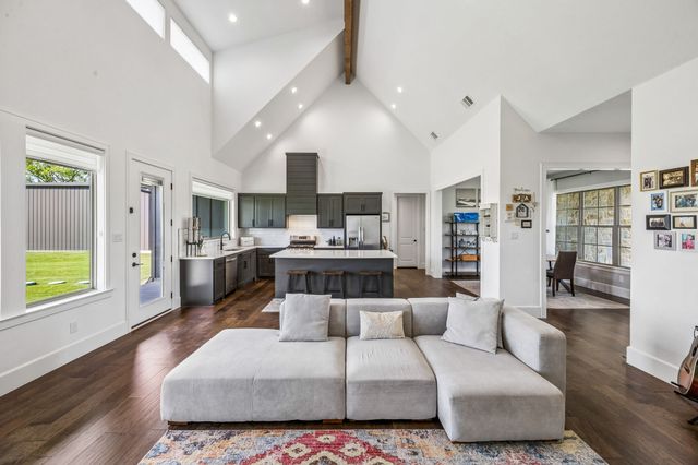 366 Private Road 7005, Edgewood, TX 75117