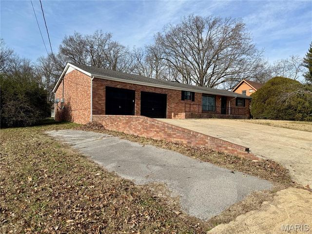 2525 W Avondale Street, Poplar Bluff, MO 63901