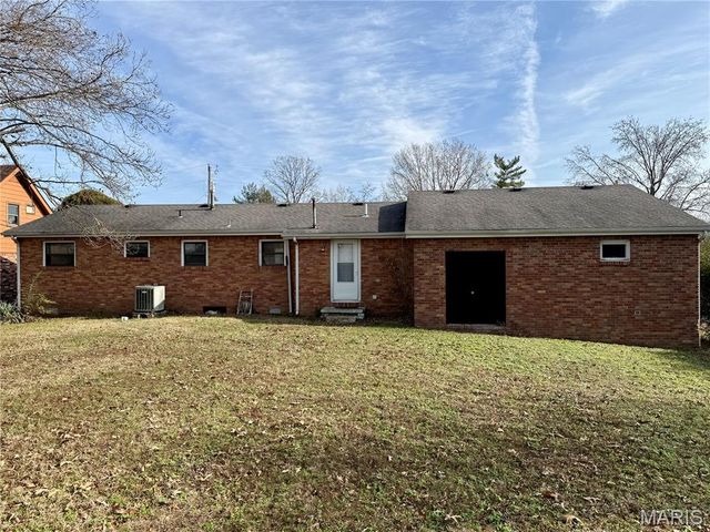 2525 W Avondale Street, Poplar Bluff, MO 63901