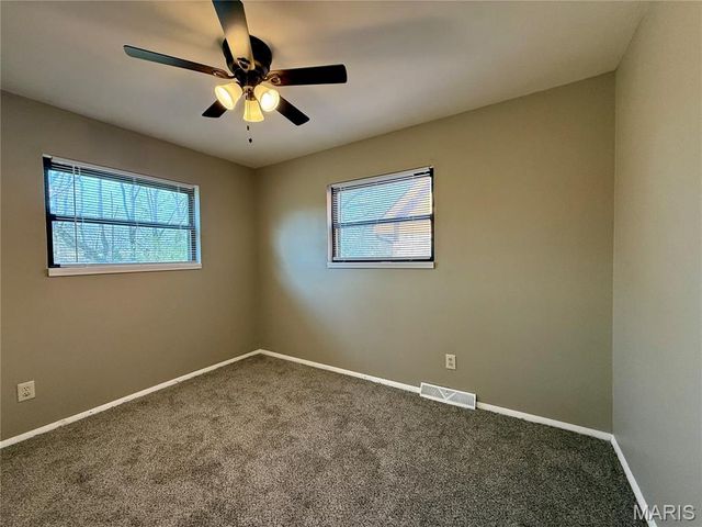 2525 W Avondale Street, Poplar Bluff, MO 63901