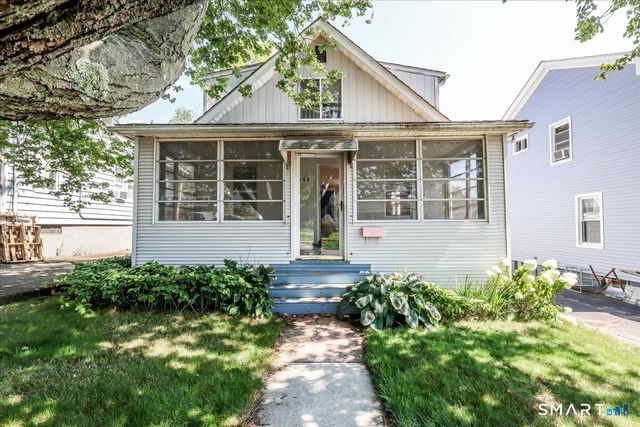 105 Grove Place, West Haven, CT 06516