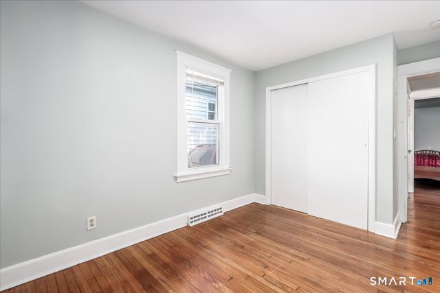 105 Grove Place, West Haven, CT 06516