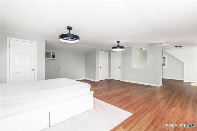 105 Grove Place, West Haven, CT 06516