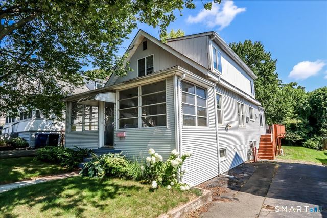 105 Grove Place, West Haven, CT 06516