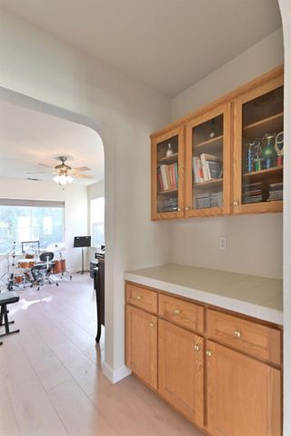 2008 Centennial Ct, Modesto, CA 95357