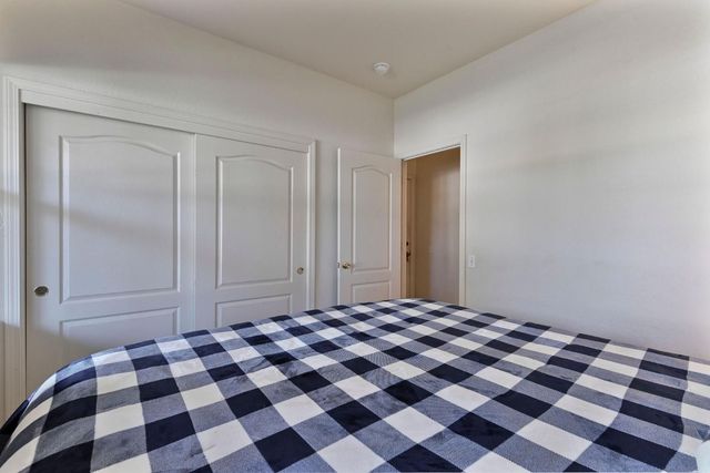 2008 Centennial Ct, Modesto, CA 95357