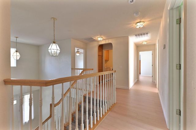 2008 Centennial Ct, Modesto, CA 95357